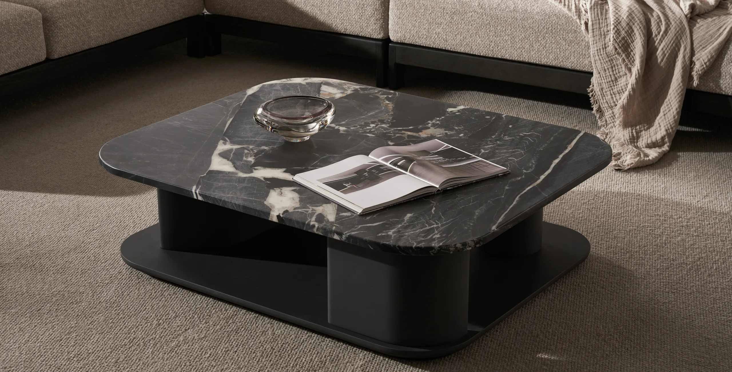HIK Living Room 2 detail 4